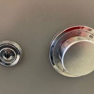 ID：G945209 耐火金庫（ダイヤル式）