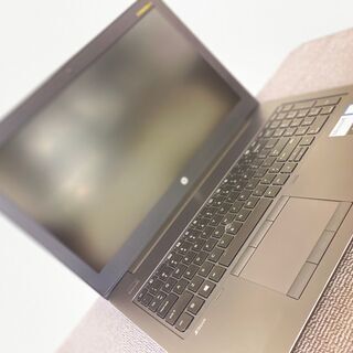 中古ノートパソコン　HP ZBook 15　  Intel Co...