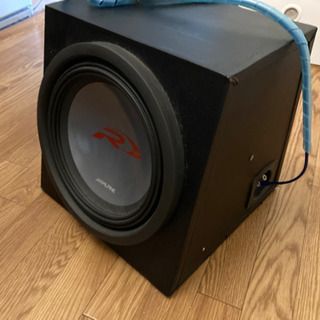ALPINEのアンプとサブウーファー