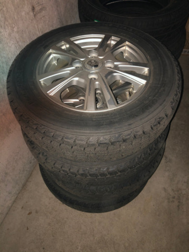 145 80r13 スタッドレスタイヤ ホイールセット Takumi 札幌の車のパーツの中古あげます 譲ります ジモティーで不用品の処分 145 80r13 スタッドレスタイヤ ホイールセット Takumi 札幌の車のパーツの中古あげます 譲ります ジモティーで不用品の処分