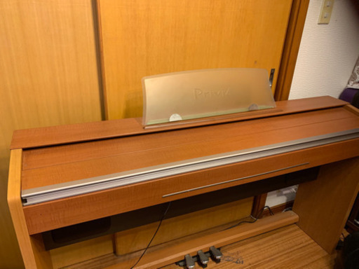 カシオ　クラヴィア　専用椅子つき　　お値下げ　　交渉中 カシオ クラヴィア 専用椅子つき お値下げ 交渉中