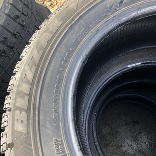 215/65R16 2015 VRX スタッドレスタイヤ - 車のパーツ