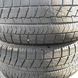 215/65R16 2015 VRX スタッドレスタイヤ − 北海道