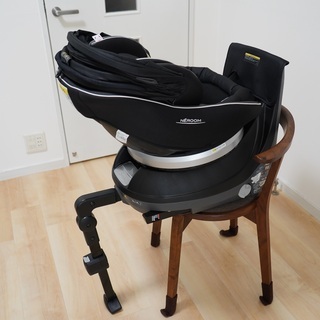 コンビ ホワイトレーベル ネルーム ISOFIX エッグショック NF