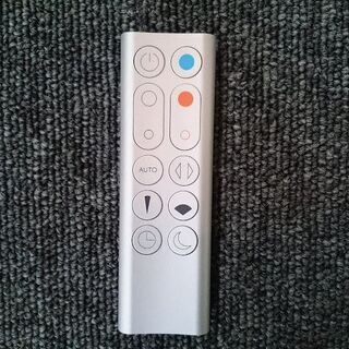 【2019年製】ダイソン HP03 空気清浄機能付ファンヒーター-バレンシアガ　BALENCIAGA　エクスプローラー　ショルダーバッグ