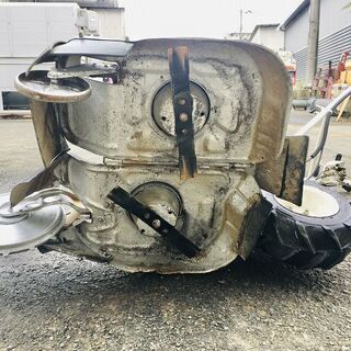 SOLD OUT】オーレック 自走式草刈機 ウィングモア WM616 自走二面 あぜ 