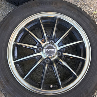 YOKOHAMAスタッドレスタイヤ 175/65R15 【商談中】 YOKOHAMAスタッドレスタイヤ 175/65R15 【商談中】
