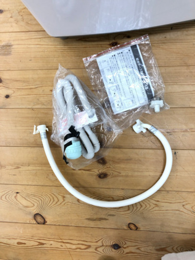 10-622   TOSHIBA 電気洗濯機　AW-6D3M  2016年製