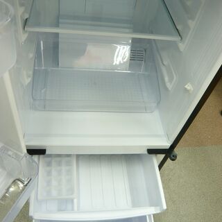 西岡店 冷蔵庫 137L 2015年製 2ドア シャープ SHARP 黒 100Lクラス SJ-D14B-B 西岡店 冷蔵庫 137L 2015年製 2ドア シャープ SHARP 黒 100Lクラス SJ