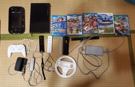 WiiU 32GB とソフトセット（スプラ、マリオカート８、スマブラ等）