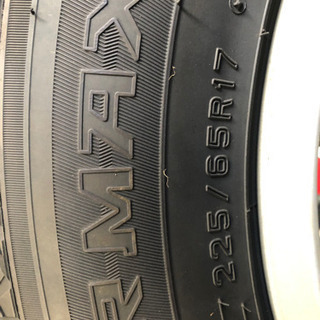 エクストレイルスタッドレスタイヤ ダンロップ17インチ