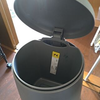 IKEA イケア ペダル式ゴミ箱 