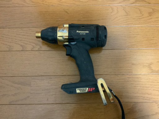 パナソニックのインパクトandドリルドライバー　EZ7548