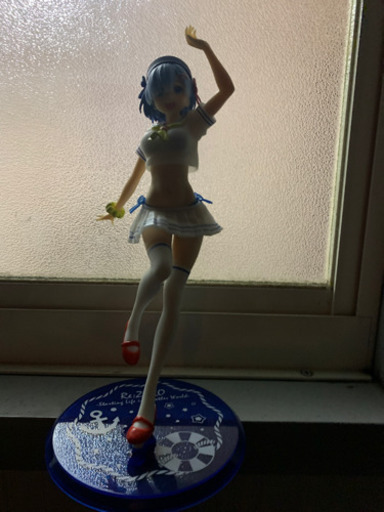 レムのフィギュア2種類