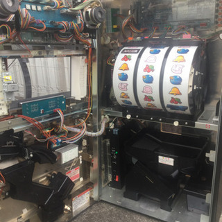 □配達可□パチスロ実機 ルパン三世 ルパン一族の秘宝 パチスロ