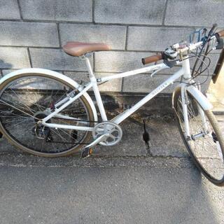クロスバイク　白