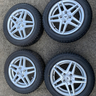 スタッドレスタイヤ　155/65R14 2018年製