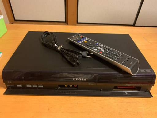 2022年春の TOSHIBA REGZA レグザハイビジョンレコーダー RD-R100