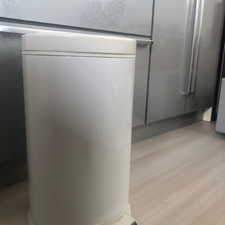 simple human ゴミ箱 ホワイト