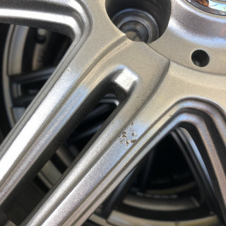 日産ノートe-POWER  アルミ付スタッドレス 4本セット