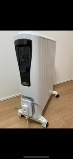 デロンギ オイルヒーター ユニカルド【10〜13畳】美品