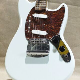 【苫小牧バナナ】新品同様 Squier by Fender Vi...