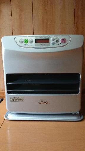 アラジン 5 0l石油ファンヒーター 源泉掛け流し 山陽曽根の季節 空調家電 ファンヒーター の中古あげます 譲ります ジモティーで不用品の処分