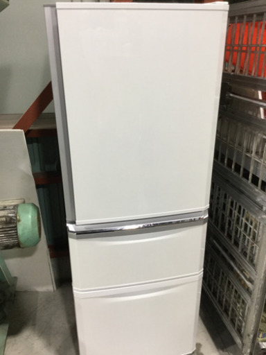 訳あり　MITSUBISHI 335L 3ドア冷凍冷蔵庫　MR-C34S-W1 2011年　自動製氷が出来ません。