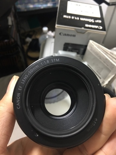 レンズカノン50mm stm