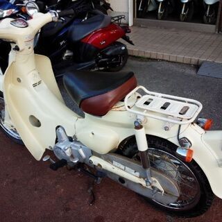 NO.3517 リトルカブ 4サイクルエンジン セル付き 4速ギヤ クリーム ☆彡
