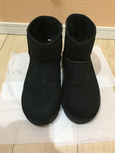 UGG   CLASSIC MINI II 箱付き