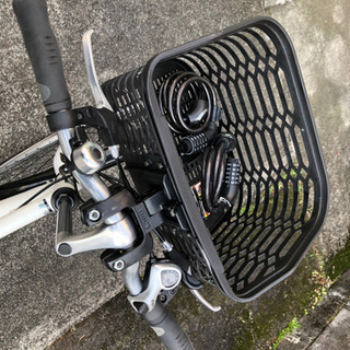 クロスバイク 軽くて扱い易い、使用頻度浅い、変速ギア付きの自転車です