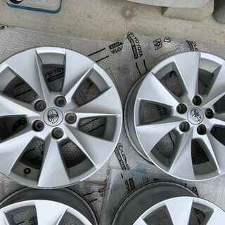 トヨタ　アルファード　17インチ　純正ホイール