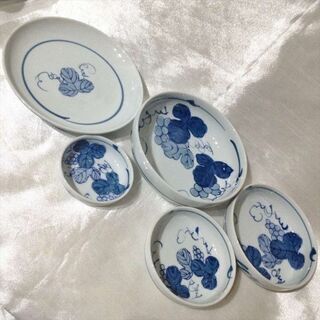 小鉢 皿 5枚セット コンパクト収納 ぶどう柄 陶器 和柄