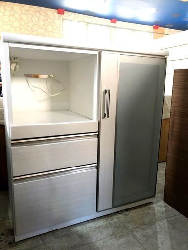 札幌近郊　送料無料　2017年製　ニトリ カウンターポスティア90　腰高　食器棚　電子レンジ　炊飯器　収納