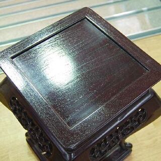 展示品 karimoku 花台 29×29×45cm 透かし彫り LN-1000 天然木 かりん 花梨 漆塗装 高卓 壺台 カリモク☆ PayPay(ペイペイ)決済可能 ☆ 札幌市 清田区 平岡