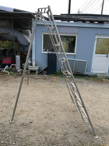八段約2.4m梯子