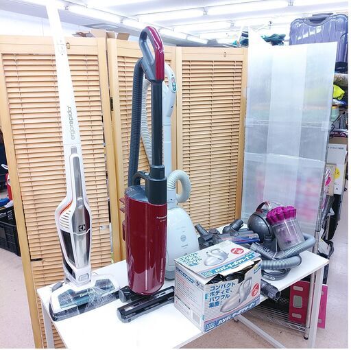 【掃除機 5台】ダイソン パナソニック スティック掃除機など■せどらー ネット屋 転売OK！■ まとめ売り 山売り 古物市場
