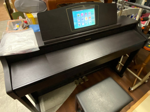 Roland ローランド 液晶モニター搭載 デジスコ 電子ピアノ リサイクル