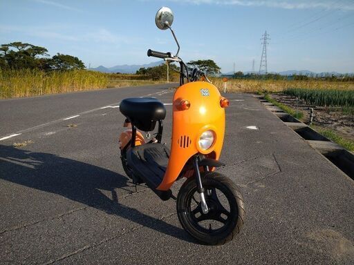 スズキ　チョイノリ（50cc）オレンジ　実動車です