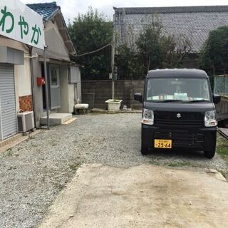 和泉市池田下町貸事務所　駐車場２台付き