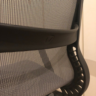ハーマンミラー  セトゥーチェア アーム付 5本脚タイプ※定価の半額以下でお譲りします