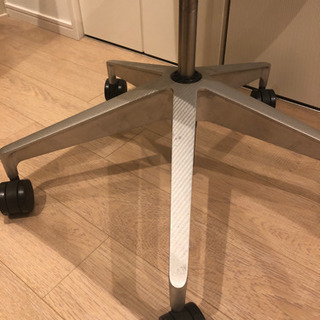 ハーマンミラー  セトゥーチェア アーム付 5本脚タイプ※定価の半額以下でお譲りします