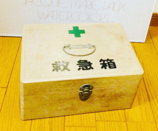レトロ木製救急箱ビンテージアンティーク昭和おもちゃ箱 モモショップ 上道の生活雑貨の中古あげます 譲ります ジモティーで不用品の処分
