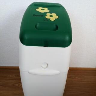 【ネット決済・配送可】aprica おむつゴミ箱