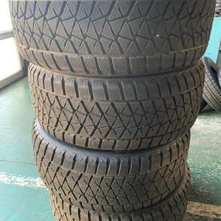 285/50R20 ブリジストンスタッドレス2016年製