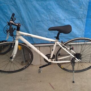 GIANT ESCAPE R3 クロスバイク ホワイト アルミ 700C 430ｍｍ 16速ギア