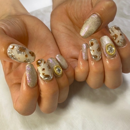 今話題 のマグネットネイルもございます Heho Nail 龍ケ崎市のネイルの無料広告 無料掲載の掲示板 ジモティー