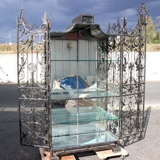 豪華絢爛☆ディスプレイ棚☆グラスラック☆鉄製☆幅107cm☆高さ200cm☆メーカー不明☆インテリア☆クラシック家具☆G066