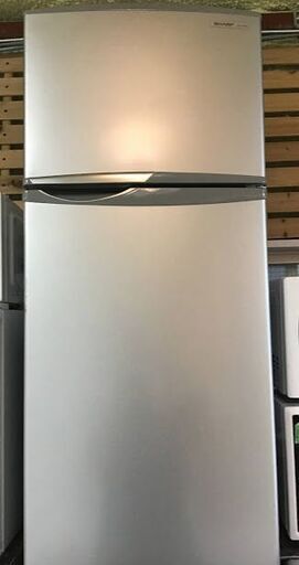 【送料無料・設置無料サービス有り】冷蔵庫 SHARP SJ-H12W-S 中古